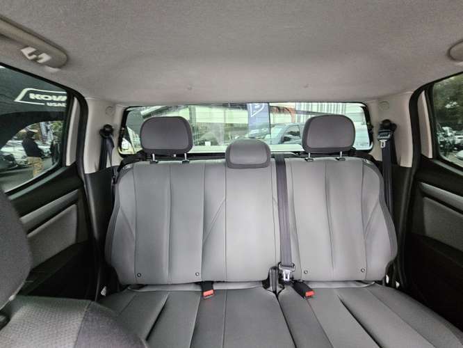 Chevrolet Colorado 2.8 Ltz At 4x4 Diesel 2025 - Imagen 17