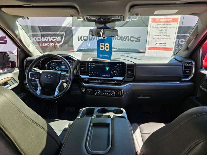 Chevrolet Silverado 5.3  Cc Lt Tb  At 2023 - Imagen 9