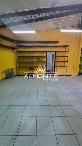 VENTA LOCAL COMERCIAL CALLE FINLANDIA HUALPEN