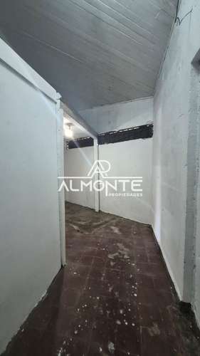 VENTA LOCAL COMERCIAL CALLE FINLANDIA HUALPEN