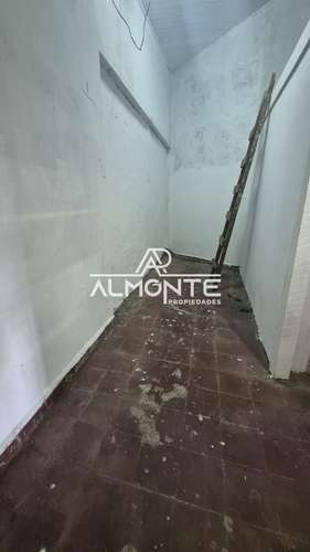VENTA LOCAL COMERCIAL CALLE FINLANDIA HUALPEN