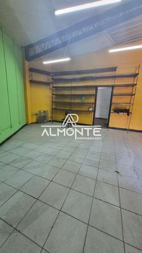 VENTA LOCAL COMERCIAL CALLE FINLANDIA HUALPEN