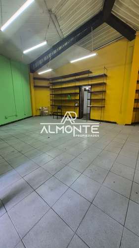 VENTA LOCAL COMERCIAL CALLE FINLANDIA HUALPEN
