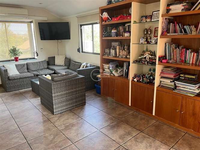 1 Piso. 4 Dorm. 2 Baños. Pieza Servicio. Patio. Las Condes - Imagen 28
