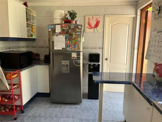 1 Piso. 4 Dorm. 2 Baños. Pieza Servicio. Patio. Las Condes - Imagen 23