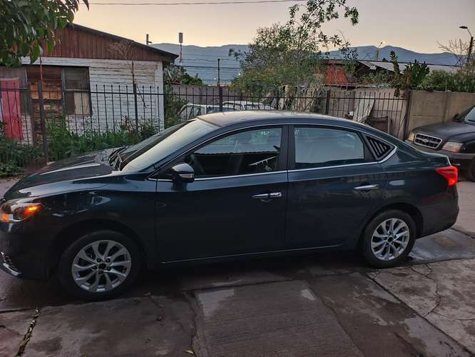Vendo Nissan Sentra Advance MT 1.8 2017