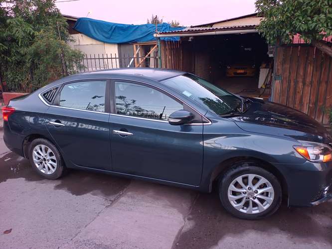Vendo Nissan Sentra Advance MT 1.8 2017