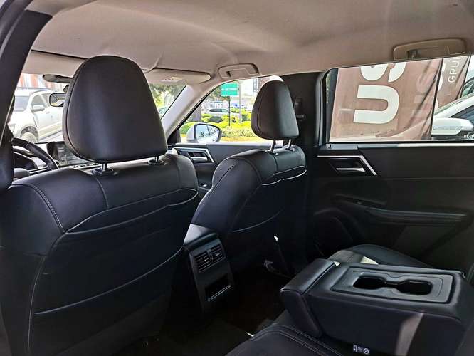 MITSUBISHI OUTLANDER 2023 - Imagen 11