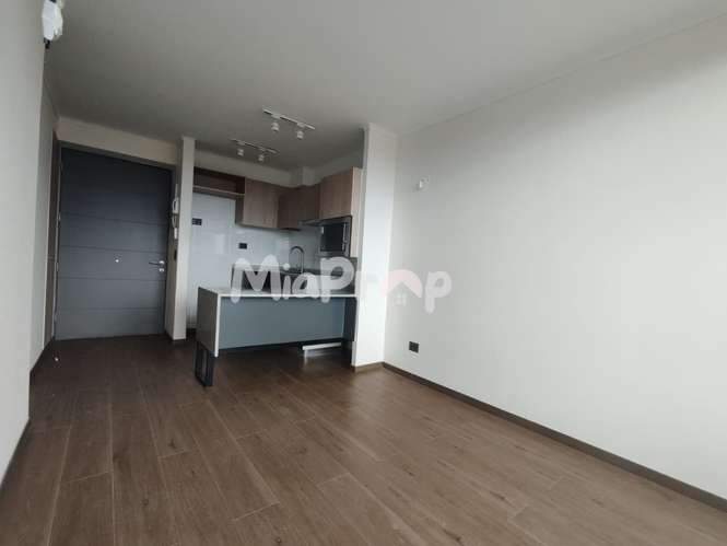 ARRIENDO DEPTO 2D1B CON BODEGA A PASOS DE METRO CARLOS VALDOVINOS - Imagen 7