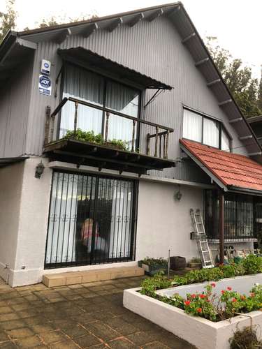 Amplia propiedad en arriendo, Avenida Pedro de Valdivia.