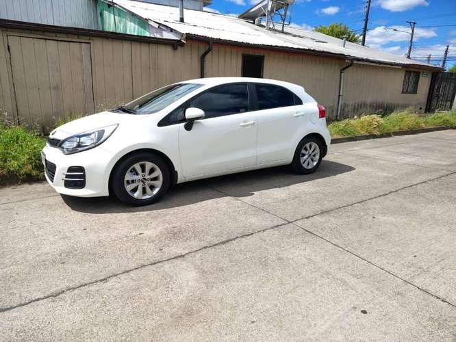 Kia rio 5 - Imagen 2