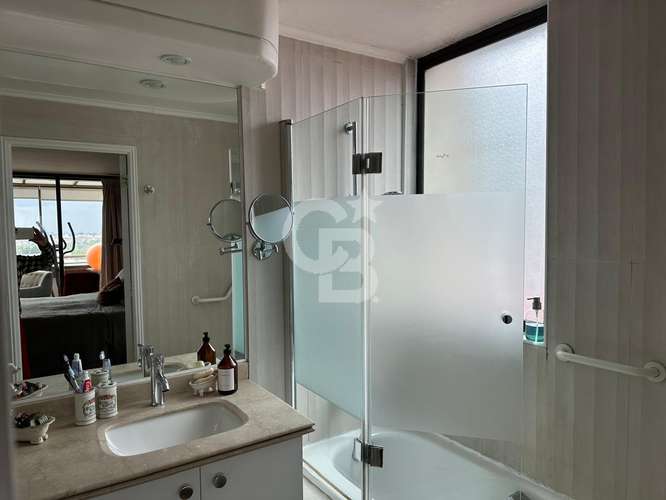 Departamento Exclusivo con Vistas Panorámicas CBG - Imagen 13