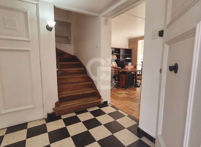 Casa en Arriendo: Comercial o habitacional