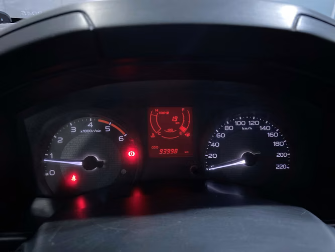 D-MAX 4X2 LXBD45-SANTIAGO - Imagen 14