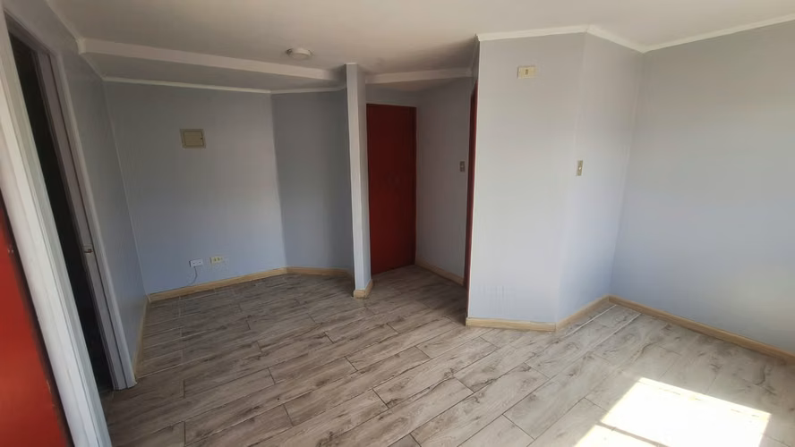 Arriendo Oficina Central en Edificio Contadores