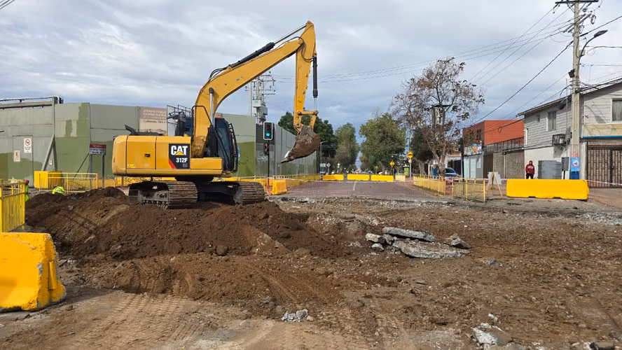 Maestro especialista en pavimentación de Hormigón
