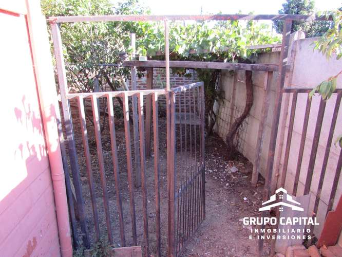 Casa con Patio y Árboles Frutales en Quillota