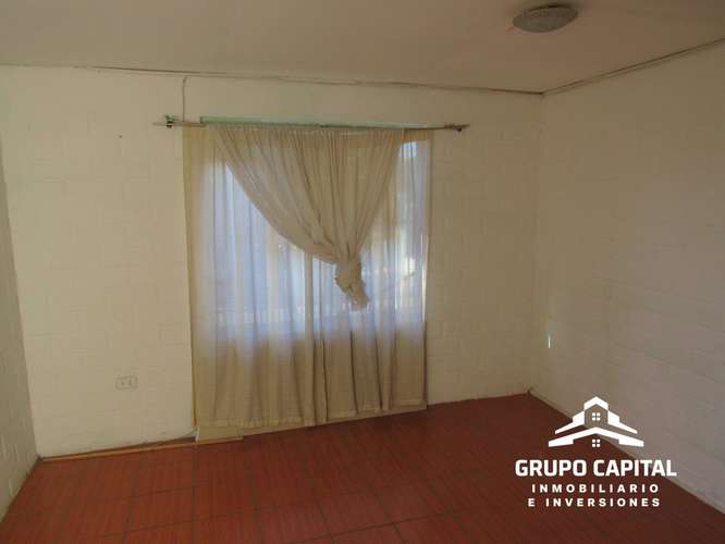 Casa con Patio y Árboles Frutales en Quillota