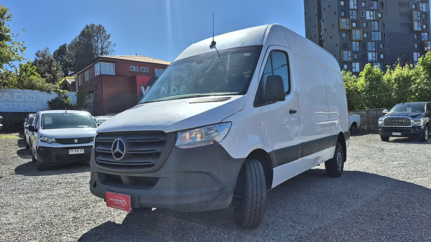 MERCEDES BENZ SPRINTER  2022