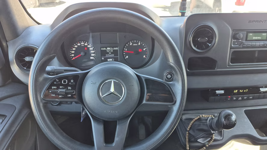 MERCEDES BENZ SPRINTER  2022