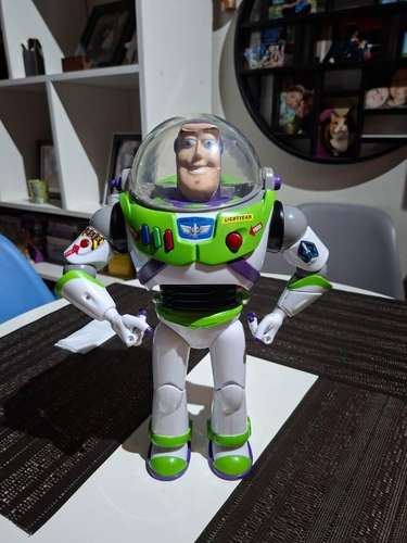 Buzz lightyear Disney Store