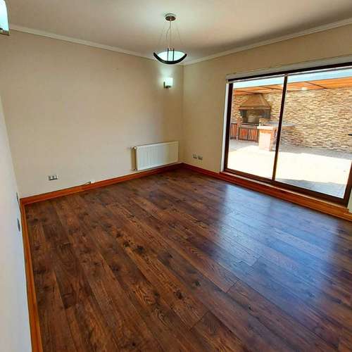ARRIENDO ACOGEDORA CASA EN LOMAS SAN ANDRÉS (186357) - Imagen 2