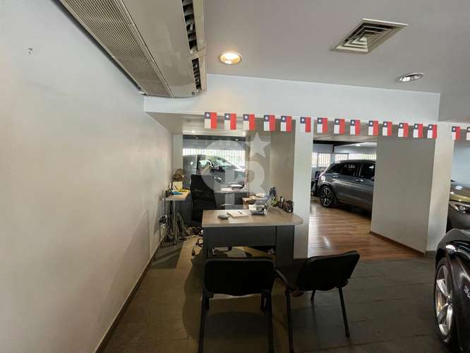 Gran Local Comercial Pdte. Kennedy con Alto Las Condes - Imagen 19