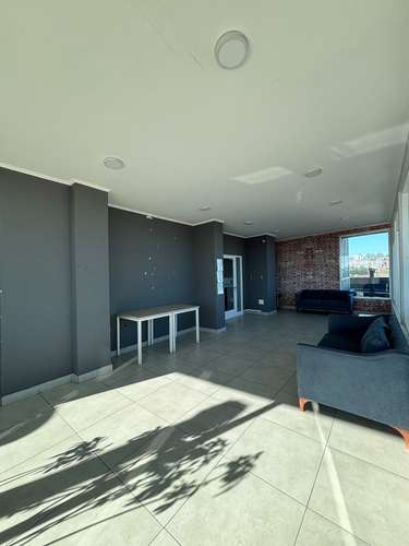 VENTA IMPECABLE DEPARTAMENTO SAN PEDRO DE LA PAZ - Imagen 11
