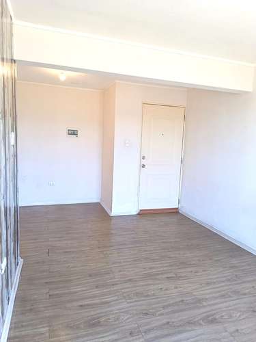 VENTA DE MODERNO DEPARTAMENTO EN CORONEL - Imagen 4