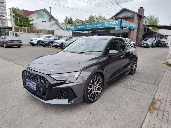 AUDI RS3 2025