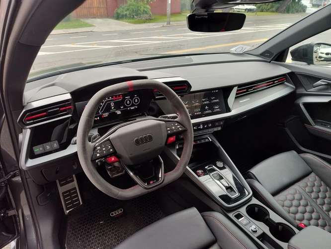 AUDI RS3 2025
