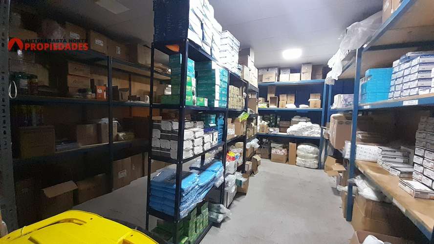 SE VENDE GALPON INDUSTRIAL SECTOR NORTE