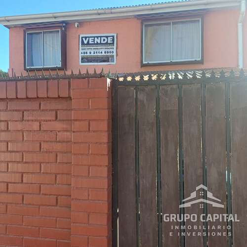 Se Vende Amplia Casa con Excelente Ubicación en La Cruz