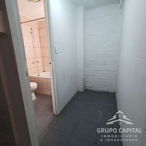 Se Vende Amplia Casa con Excelente Ubicación en La Cruz