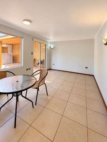 EN VENTA CASA EN EXCLUSIVO SECTOR DE LAS PIRCAS (186363)
