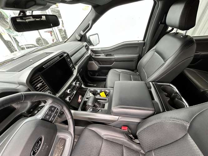 FORD F-150 LARIAT BLACK 4X4 5.0 AUT - Imagen 8