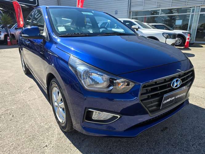 HYUNDAI VERNA 1.4 CB PLUS MT - Imagen 7