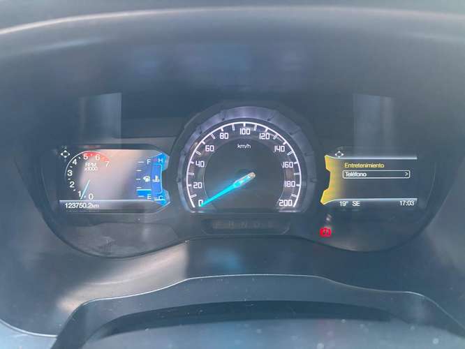 FORD RANGER 3.2 XLT MT 4X2 DIESEL - Imagen 15