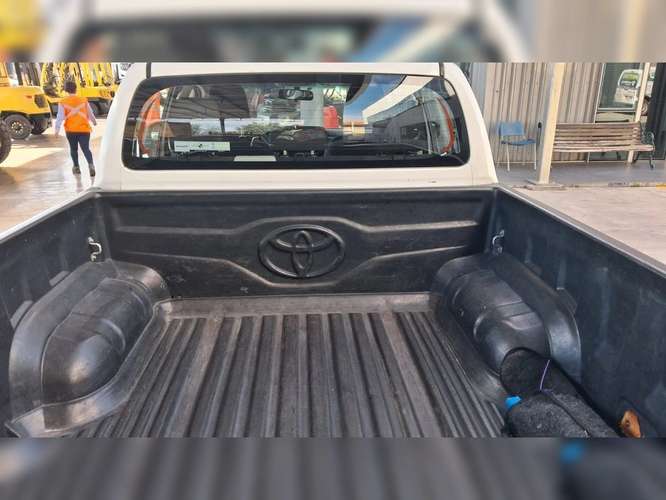 TOYOTA HILUX 2021 - Imagen 10
