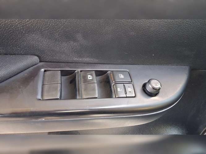 TOYOTA HILUX 2021 - Imagen 18