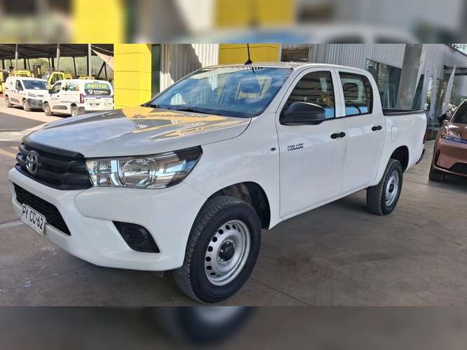 TOYOTA HILUX 2021 - Imagen 3