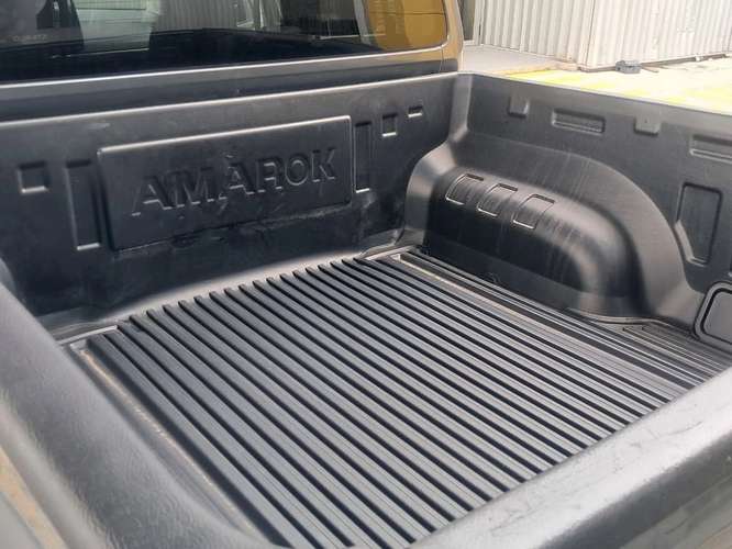 VOLKSWAGEN AMAROK 2023 - Imagen 8