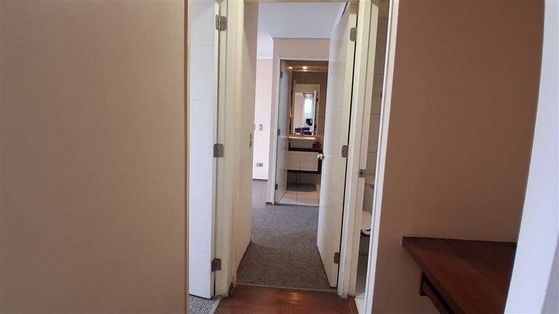Departamento en arriendo de 2 dorm 2 baños. Sta. Isabel - Imagen 25