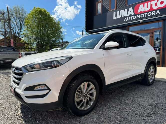 HYUNDAI TUCSON 2017