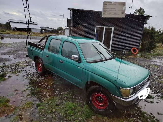 Se vende camioneta Toyota