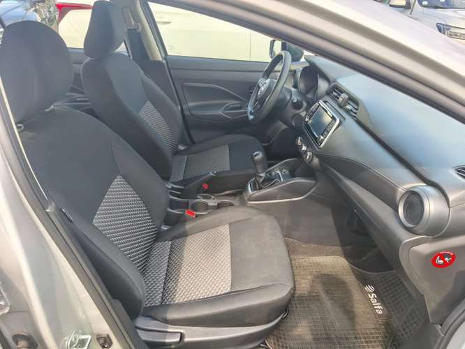 Nissan Versa 1.6 SENSE 4X2 MT 4P 2025 - Imagen 19