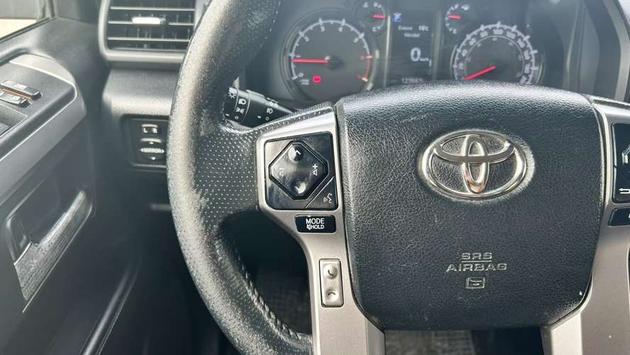 Toyota 4Runner SR5 4x2 4.0 AUT (2022)
