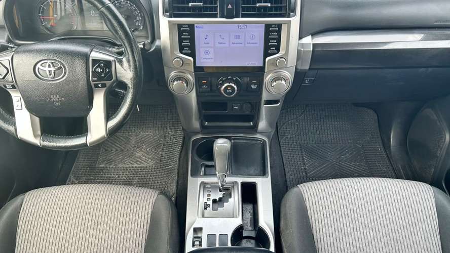 Toyota 4Runner SR5 4x2 4.0 AUT (2022)