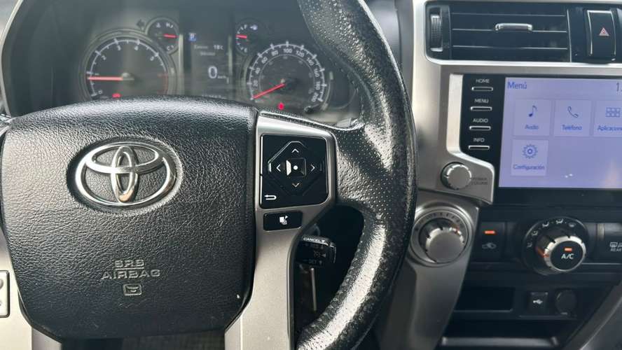 Toyota 4Runner SR5 4x2 4.0 AUT (2022)