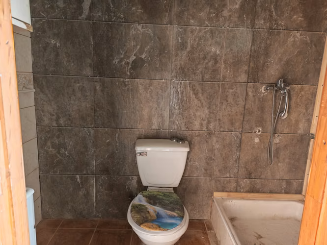 Propiedad 6 dormitorios, 2 baños. Se acepta subsidio de Arriendo - Imagen 8